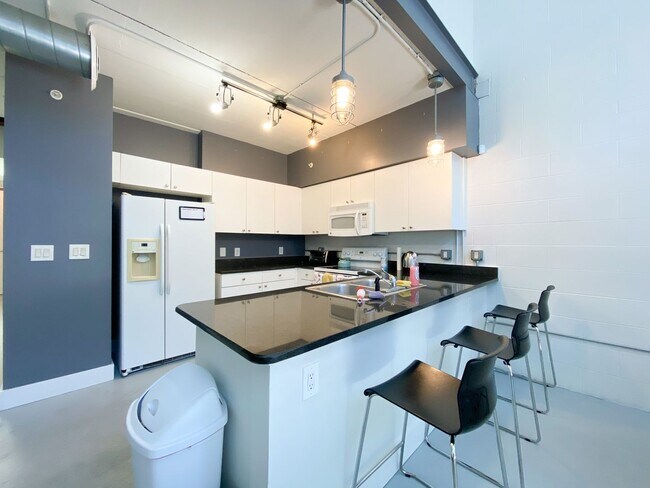 Photo - Lofts Oasis #107