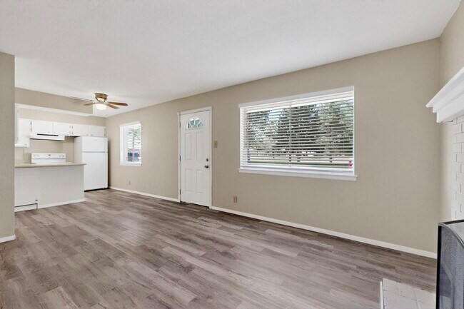 207 Delamar Loop NW Unidad C