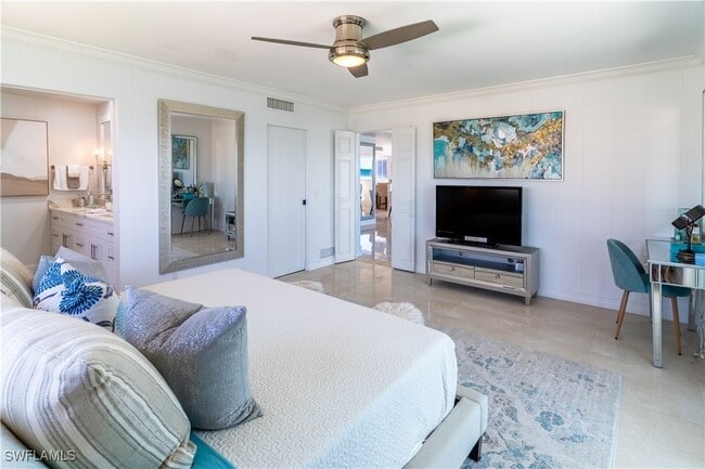 Building Photo - 9051 Gulf Shore Dr Unit 2