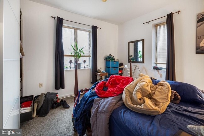 Photo - 821 Catharine St Unit 1