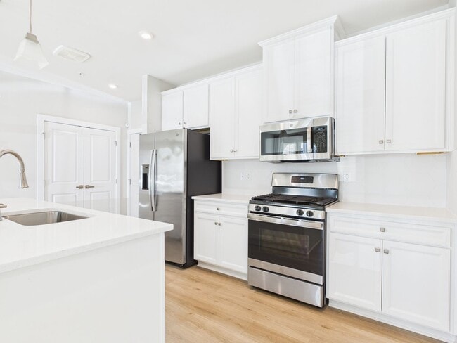 Photo - 6601 Citory Way Unit 101