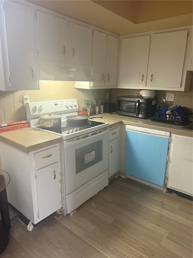 Photo - 2061 NW 56th Ave