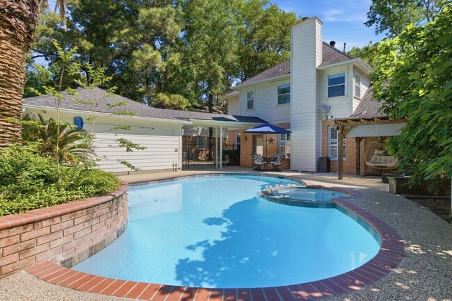 Building Photo - 26 E Sterling Pond Cir