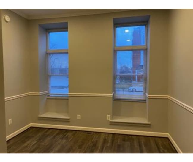 833 N Fulton Ave Unit 3B AVAILABLE $650 3B