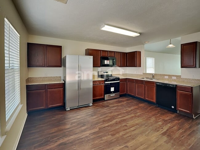 Photo - 3919 Hawthorne Glen Ct