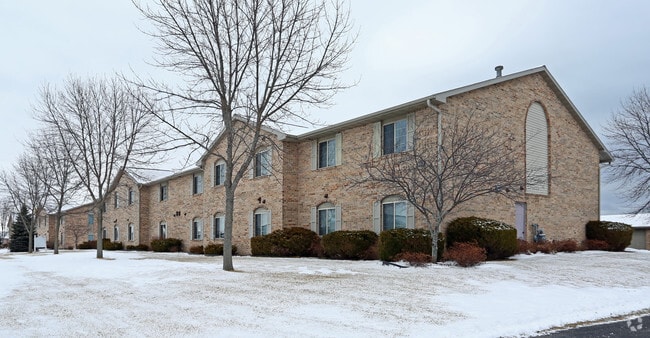 Photo - Harbour Springs Apartments