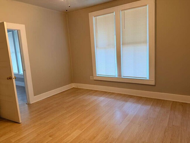 Photo - 150 Pecan St