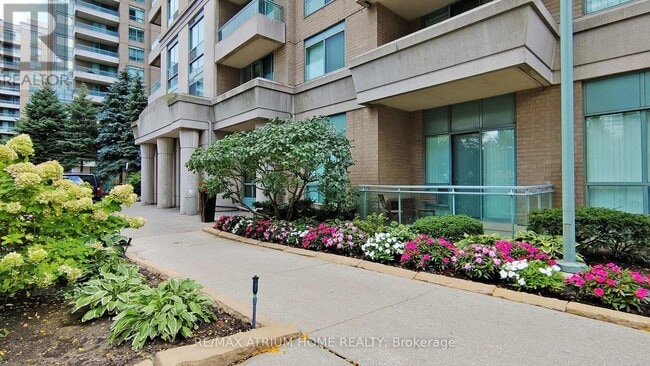 Photo - 3 Pemberton Ave Unité 1703