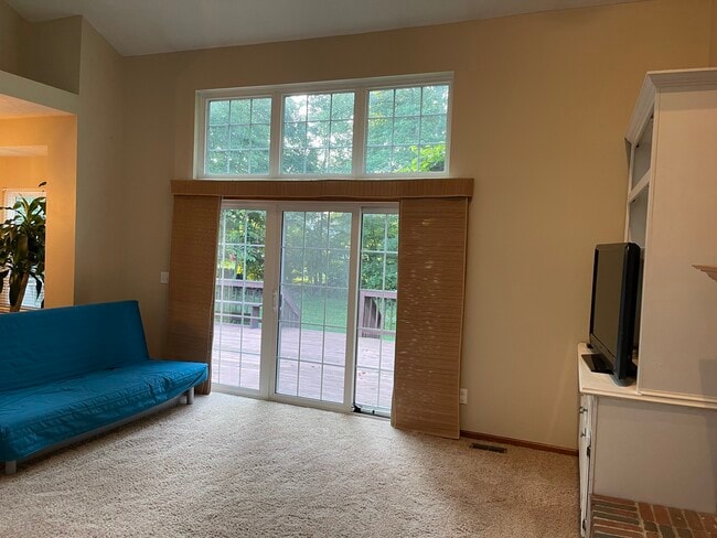 Photo - 6041 Holywell Dr