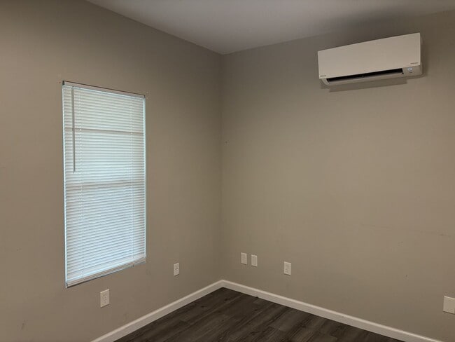 Photo - 1200 N 8th St Unidad B