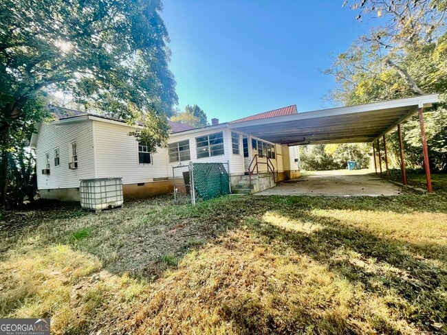 Photo - 1025 Danielsville Rd