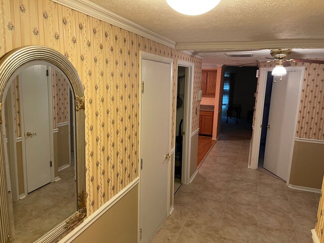 Photo - *Coming Soon* Charming 2 Bedroom, Close to... House