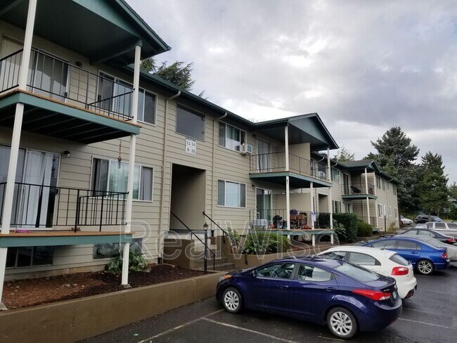 17838 NE Multnomah Dr Unidad 16