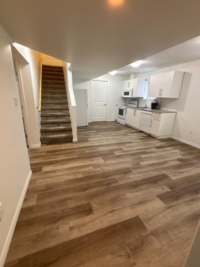 Photo - 12521-12577 77 St NW Unit 12521 - Bsmt