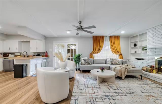 Photo - 9005 Villa Park Cir