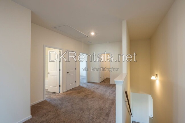 Photo - 105 Weston Way NW