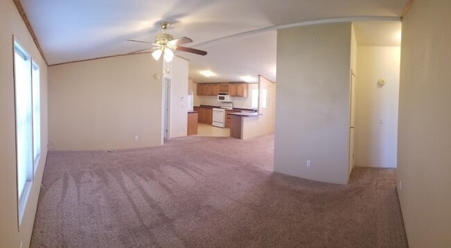 Photo - 3 bed, 2 bath home in Hibbard