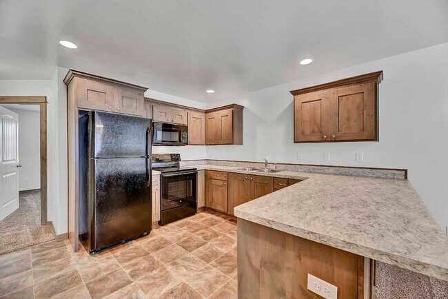 Photo - 3220 Lark Ave