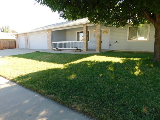 Photo - 579 Darby Dr