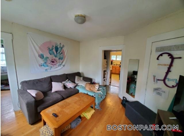 17 Bay St Unit 3L