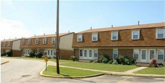 Photo - 872 Westminster Way