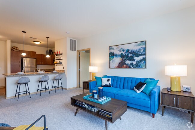 2BR, 2BA - D - The Enclave Luxury Apartments