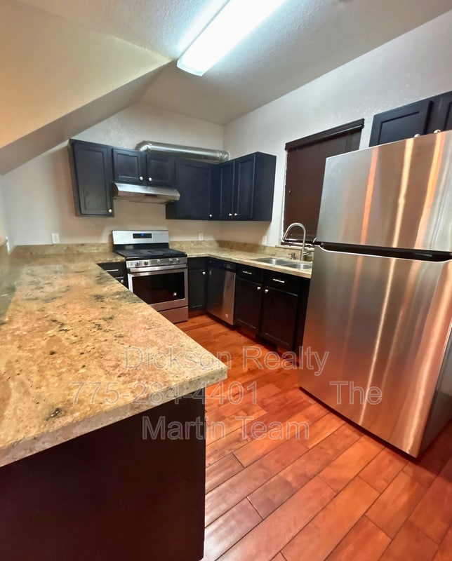 Photo - 1319 Powell Ln