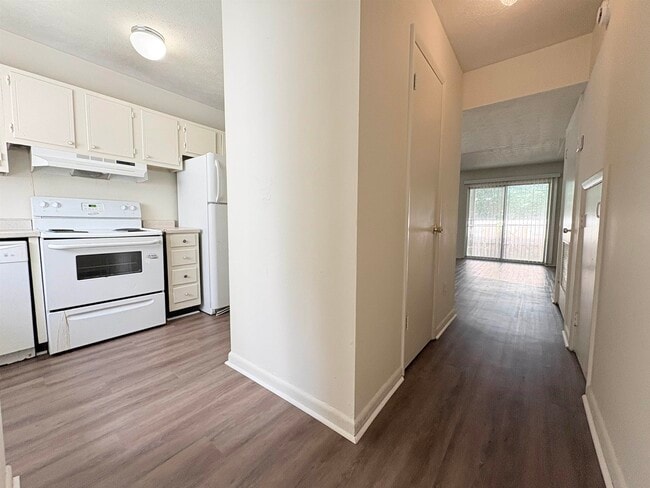 Photo - 1734 Hartsfield Rd