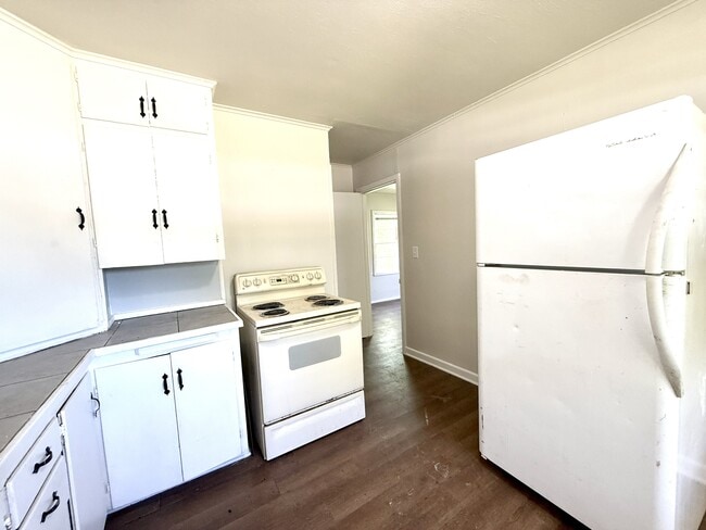Photo - 1514 Harris St NW