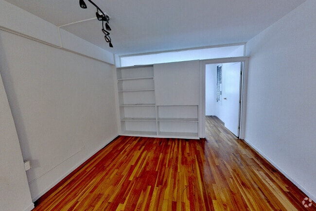 Building Photo - EAST 58th STREET Unit 5F Rental