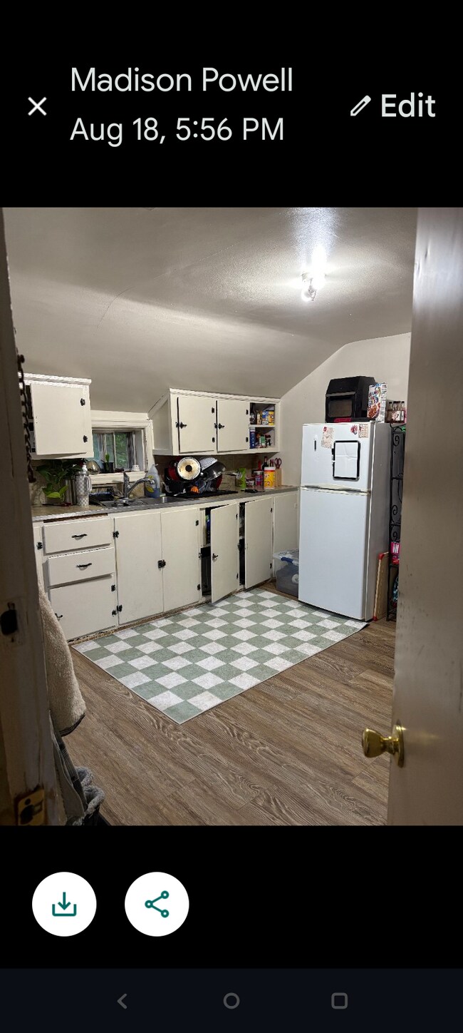 Building Photo - 209 Diamond St Rental