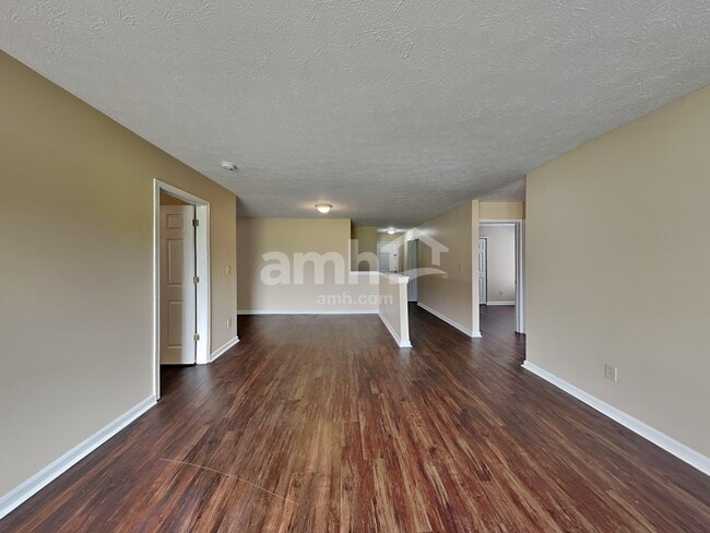 Photo - 8103 Chesterhill Ln