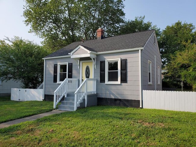 Photo - 1803 Elkridge Ln