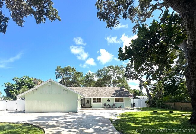 2518 Ranch House Rd