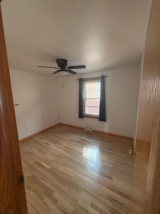 Photo - 6055 S Massasoit Ave Unit 2