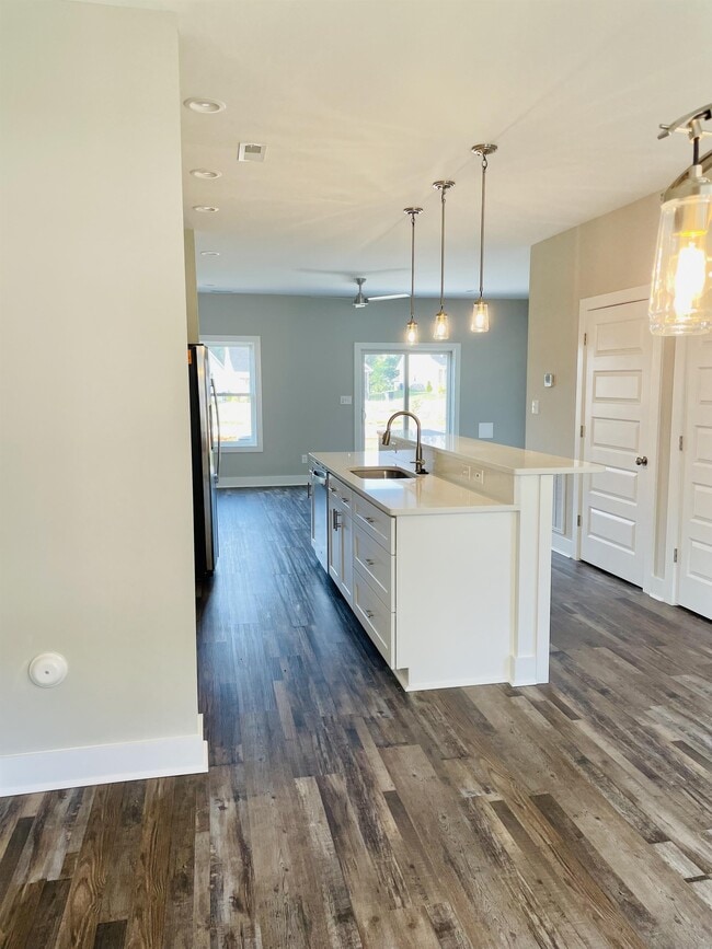 Photo - 51 Zentry Pl