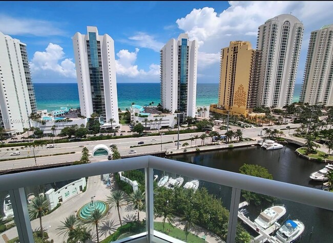 Photo - 16400 Collins Ave Condominio Unidad 1743