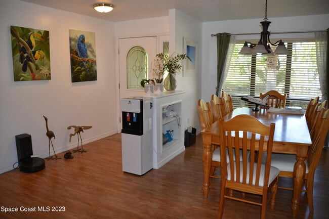 Photo - 1045 Pine Island Rd