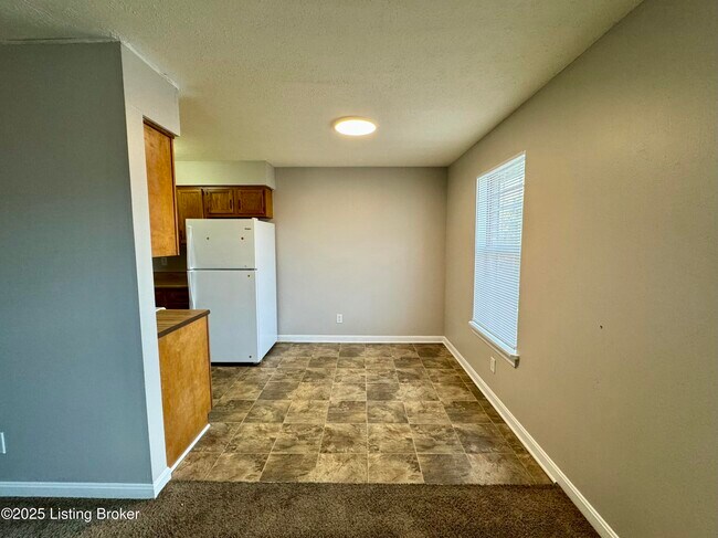 Photo - 7110 Floydsburg Rd