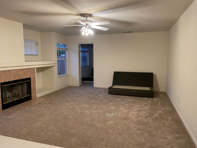 Photo - 8022 Mammoth Dr