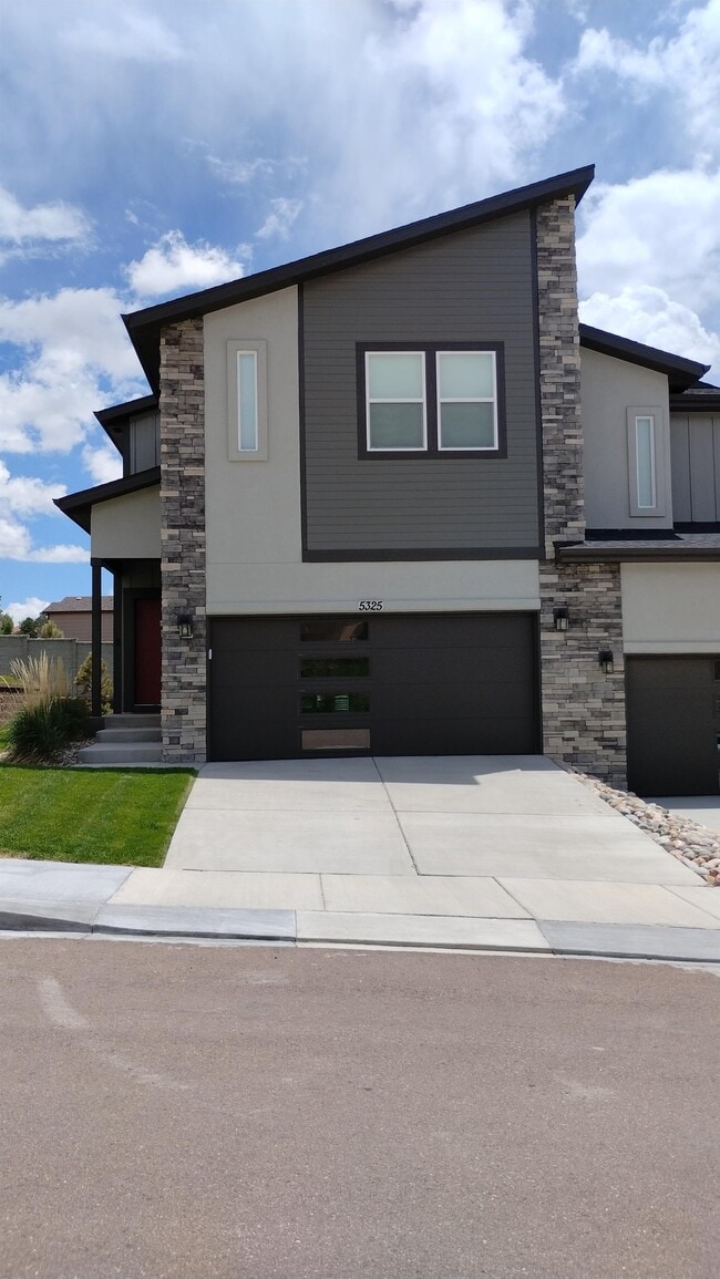 Photo - 5325 Sky Top Ln Townhome