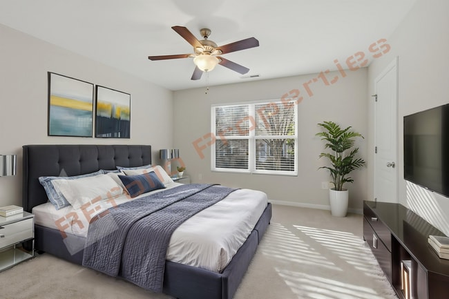 Photo - 2907 Berkeley Springs Pl