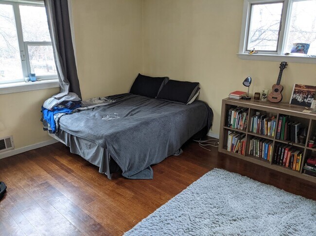 Photo - 191 Kenrick St Unit 1