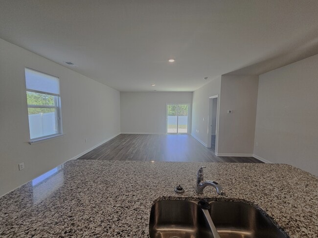 Photo - 3131 Fair Ridge Way