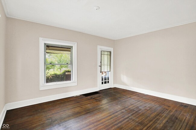 Photo - 628 N Riley Ave