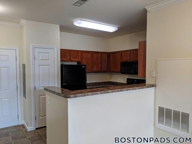 Photo - 311 Lowell St Unit 1318