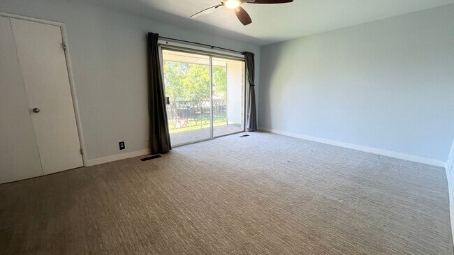 Photo - 3 Bedroom/3.5 Bathroom home in Murray