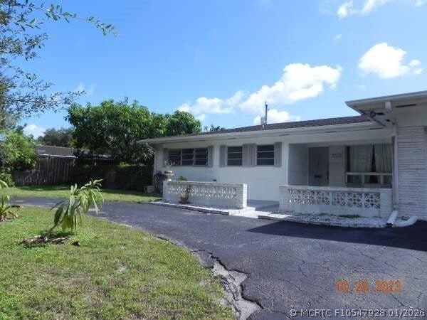 Photo - 819 N Highland Dr