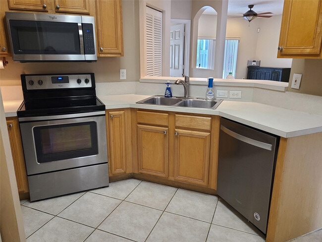 Photo - 4740 SW 12th Pl