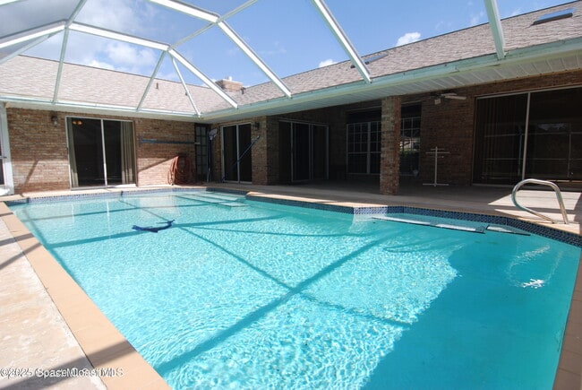 Photo - 2372 Windham Dr